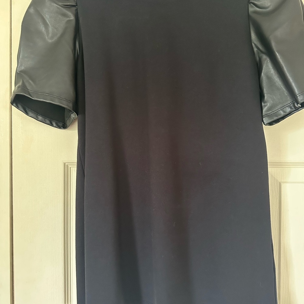 Nine West Women's Faux Leather Puff-Sleeve Top
